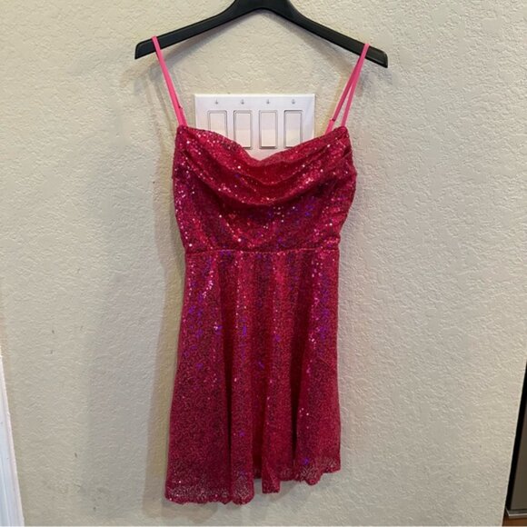 NEW Jaeden Small Sparkling Barbie Pink Sequin Formal Homecoming Sweetheart Dress - Picture 2 of 7